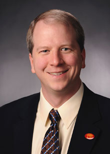 A portrait style photo of David Peterson.