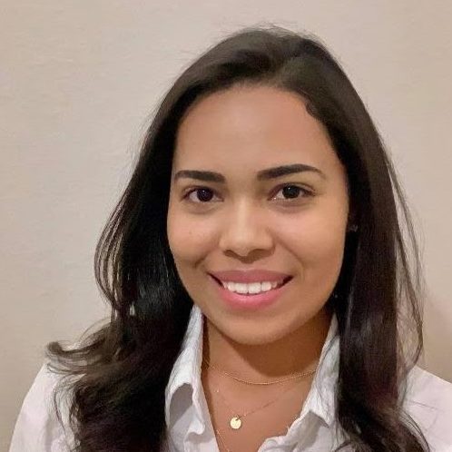 Headshot of Postdoc Thialita Nascimento