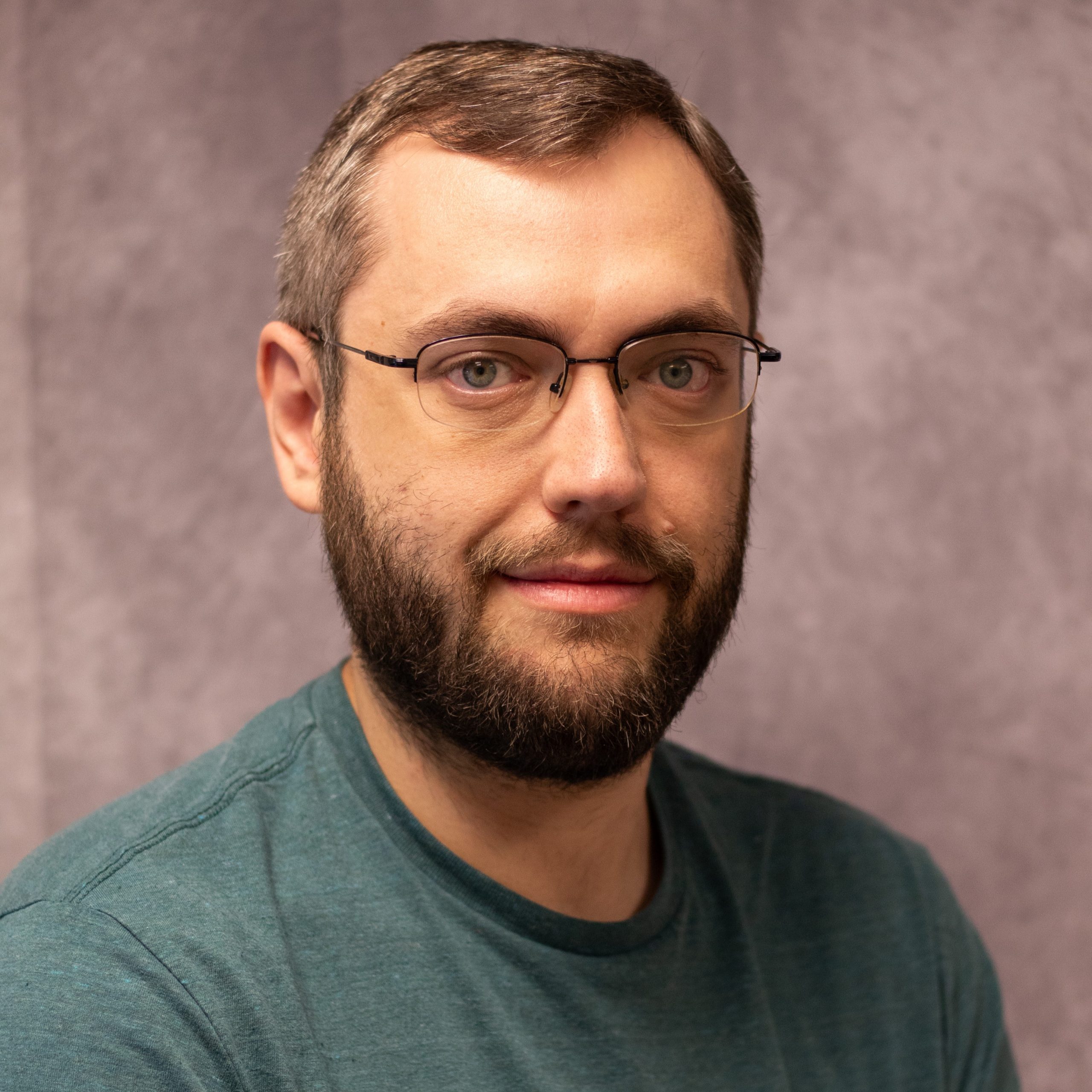 Headshot of Faculty Member James Hanson