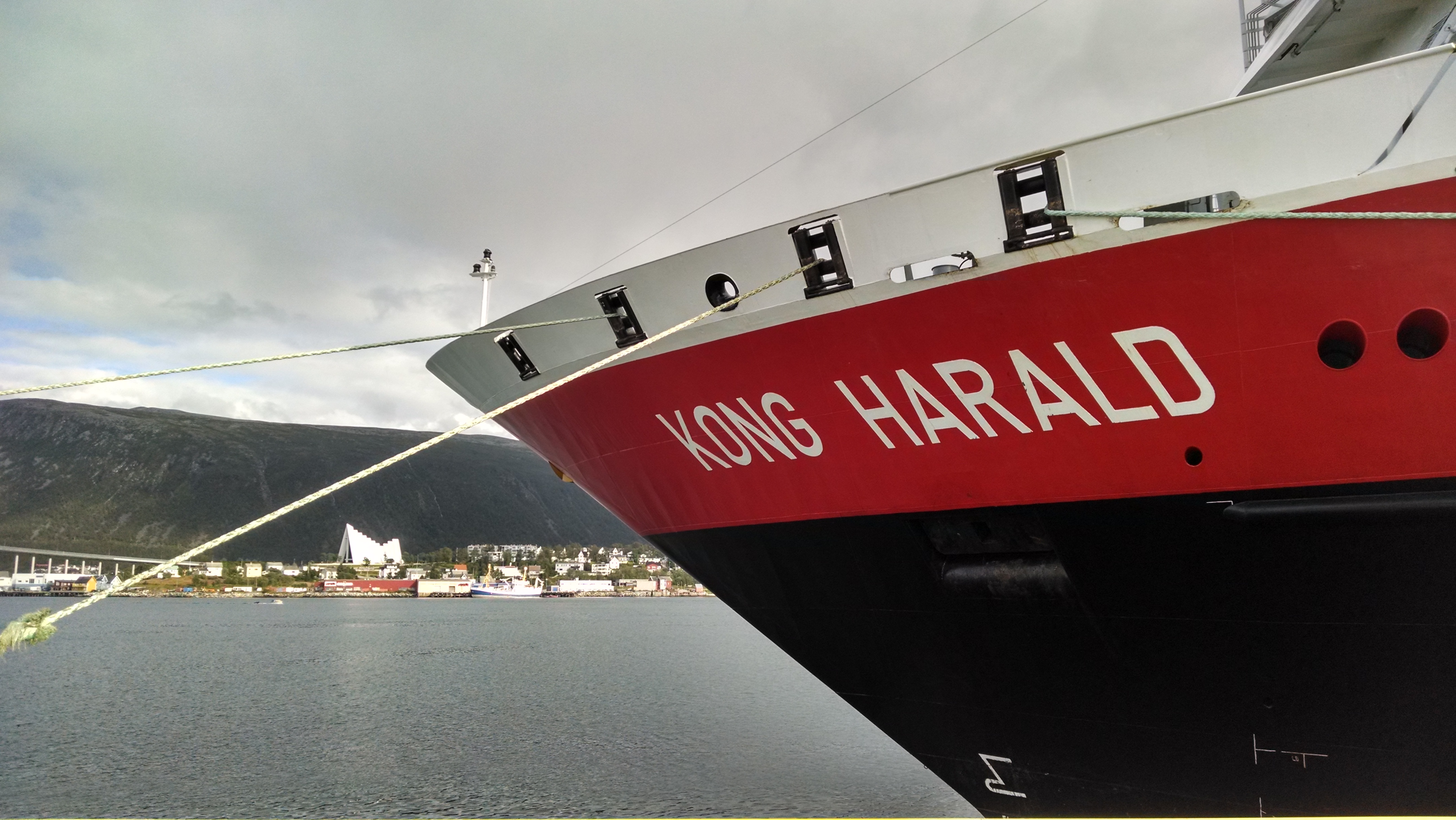 The Kong Herald - Hurtigruten